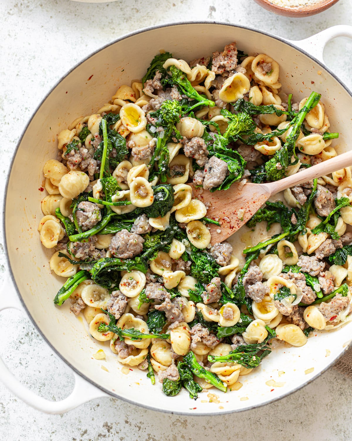 Classic Italian Sausage & Broccoli Rabe Pasta: Quick Weeknight Dinner